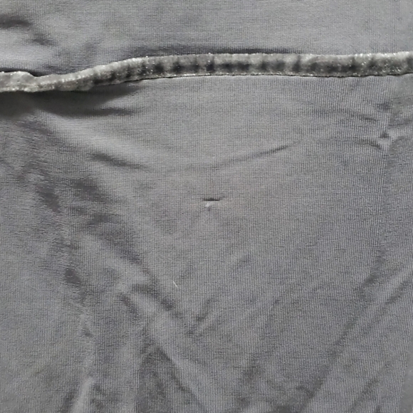 Moda International from Victoria Secret Top - Picture 2 of 4